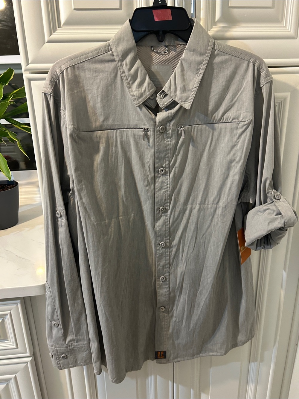 Reel Legends Men's Light Gray Casual Button-Down Shirt
